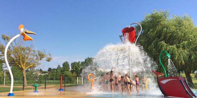 Aire De Jeux Centre Aquatiq